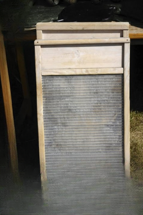 The Vintage Laundry Wringer at a Yard Sale and the Story It Carried